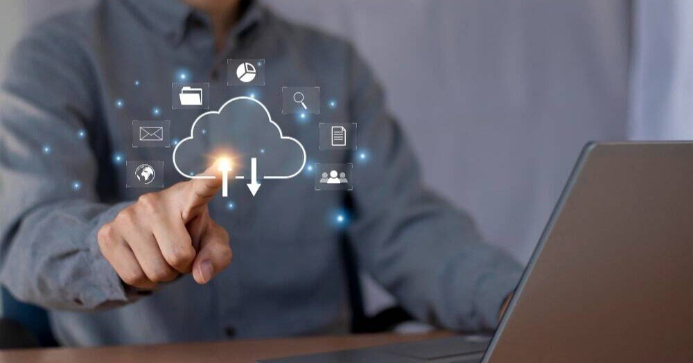 man making workarounds for some of the disadvantages of cloud integration